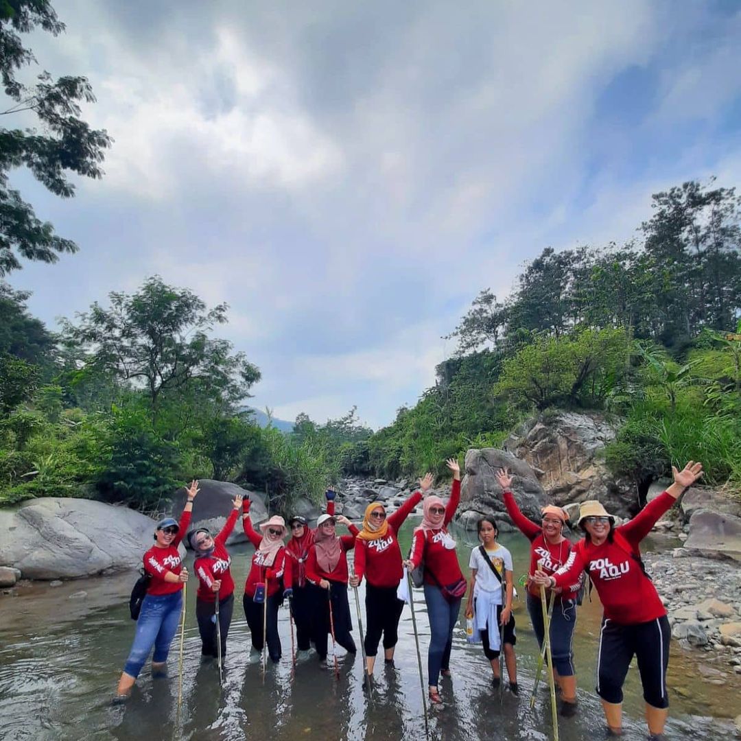 Trekking Pagi Ceria